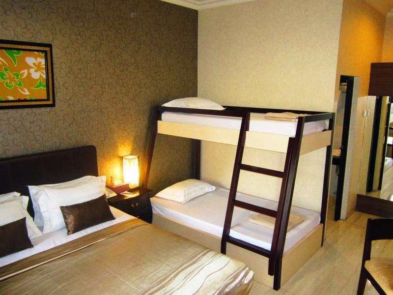 Hotel C3 Semarang Bagian luar foto
